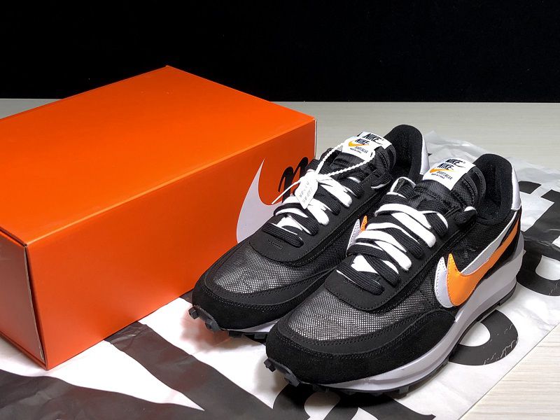 Sacai x Nike LVD Waffle Daybreak BV0073-010