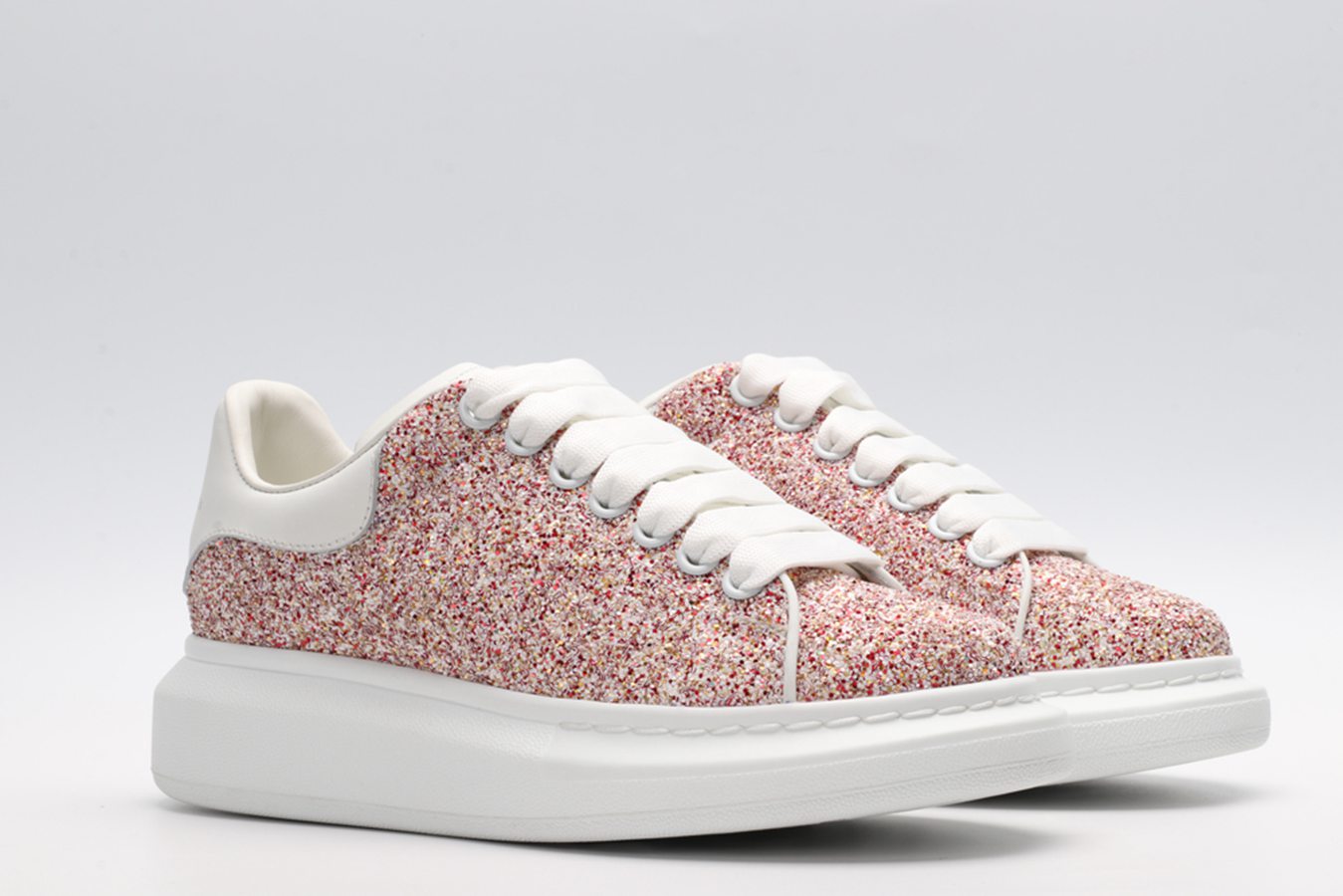 AMQ OVERSIZED SNEAKER