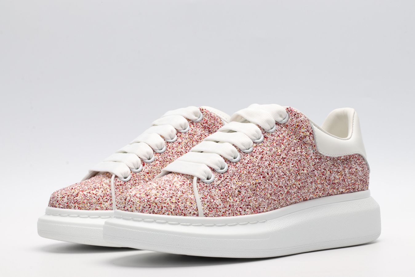 AMQ OVERSIZED SNEAKER