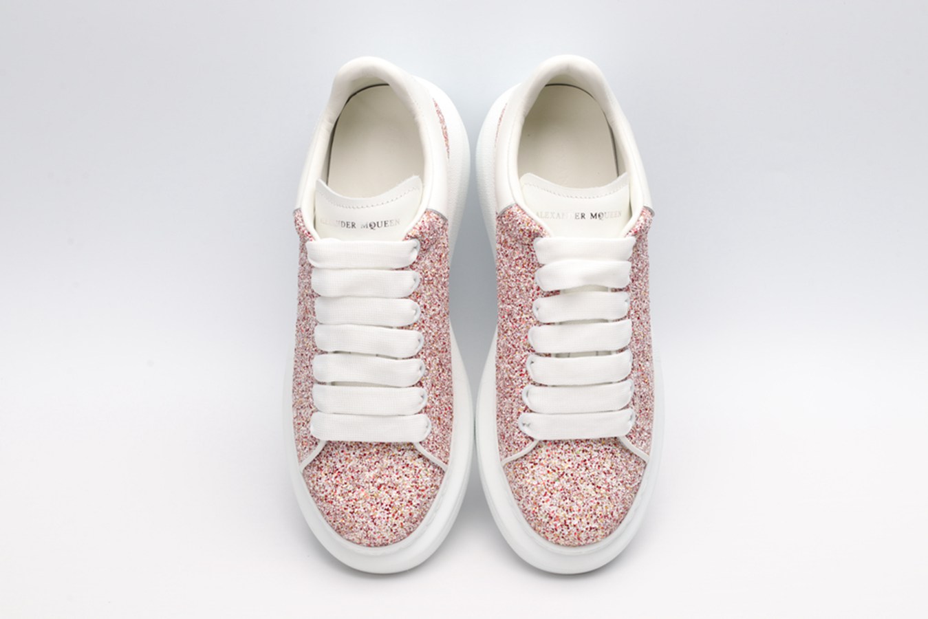 AMQ OVERSIZED SNEAKER