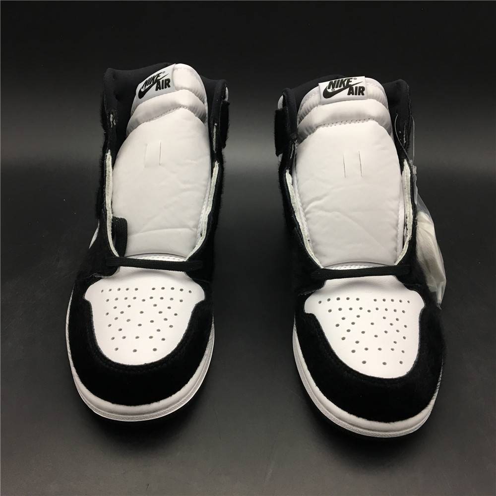 AIR JORDAN 1 Retro High OG "Panda" Horsehair Black White CD0461-004