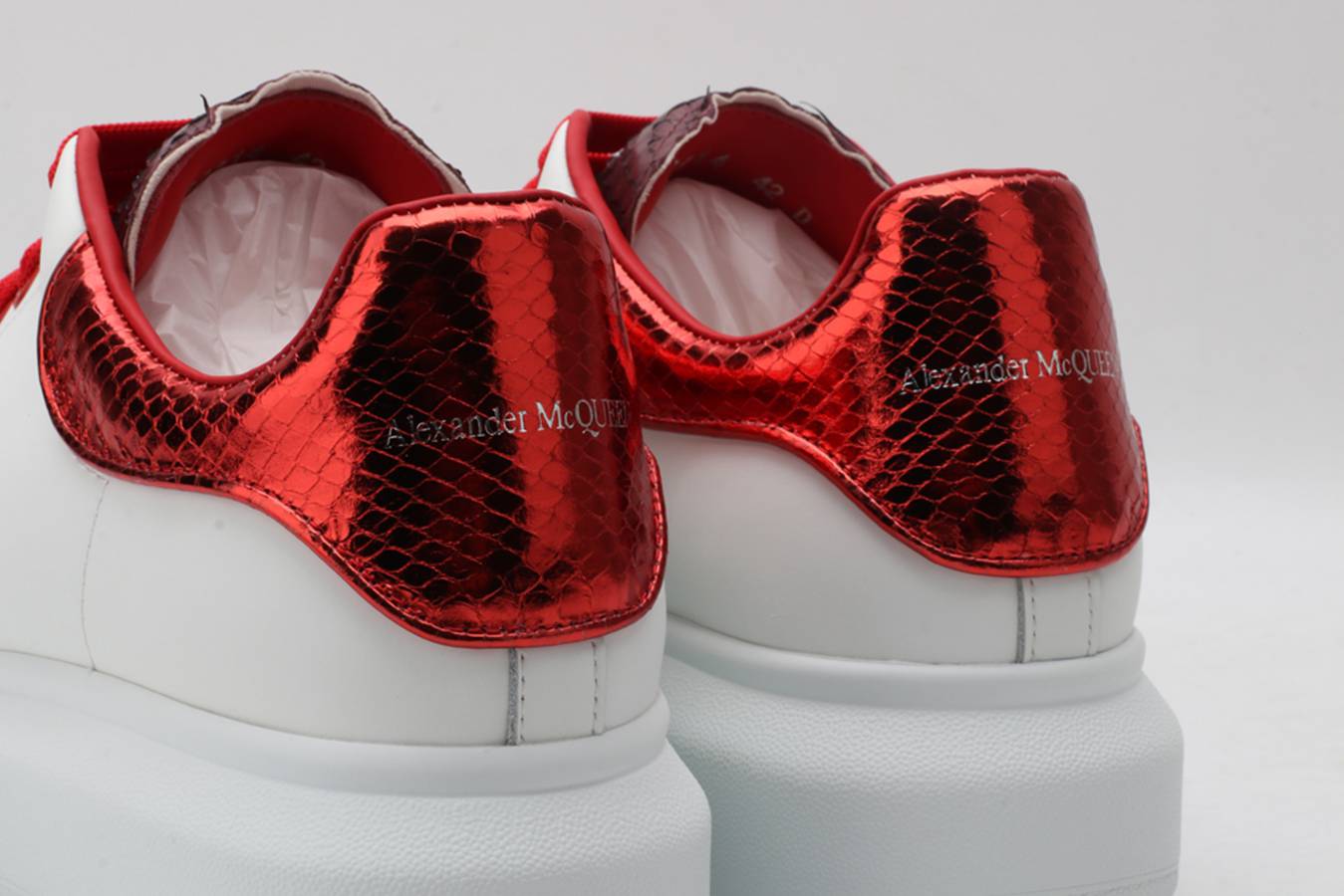 AMQ OVERSIZED SNEAKER