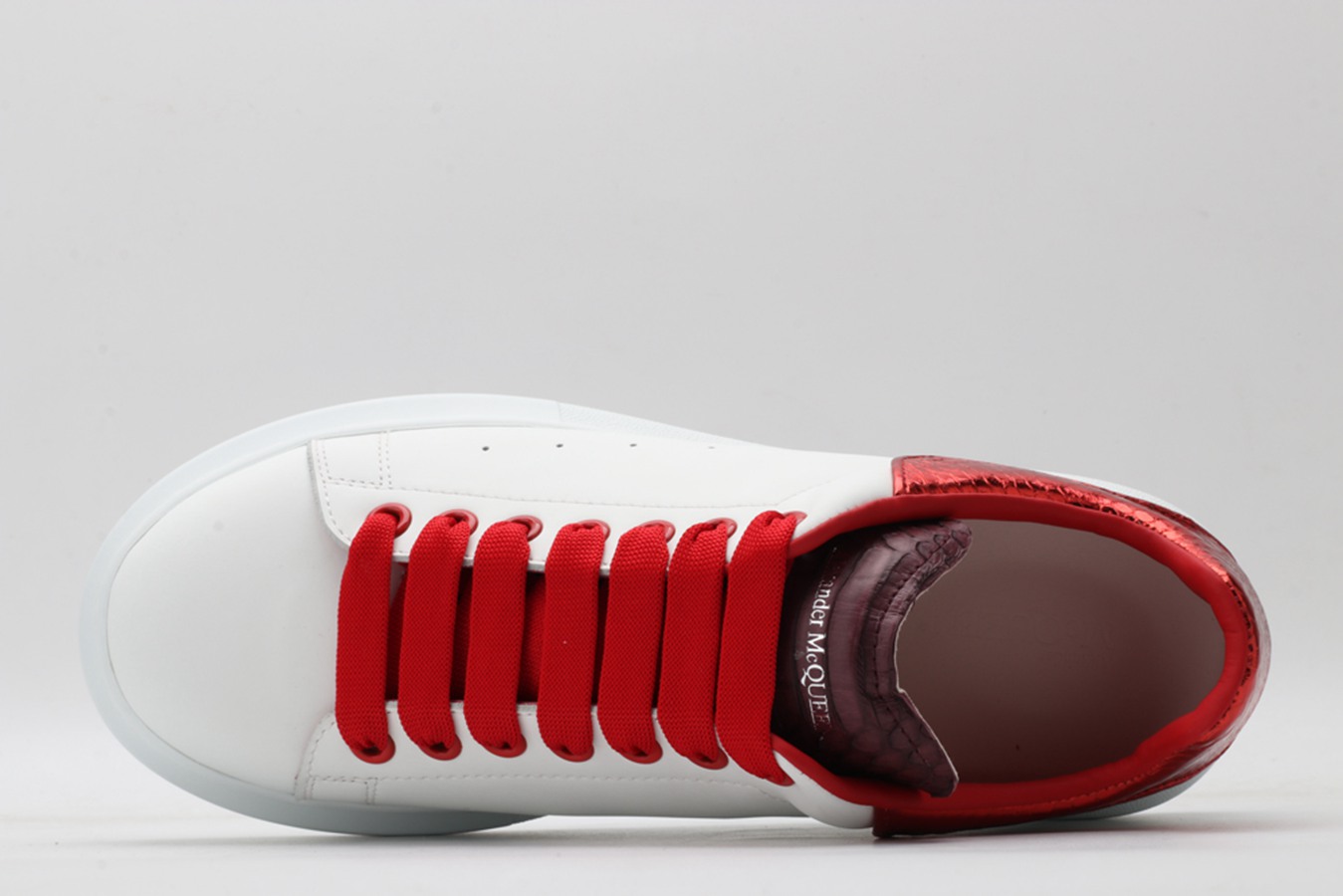 AMQ OVERSIZED SNEAKER