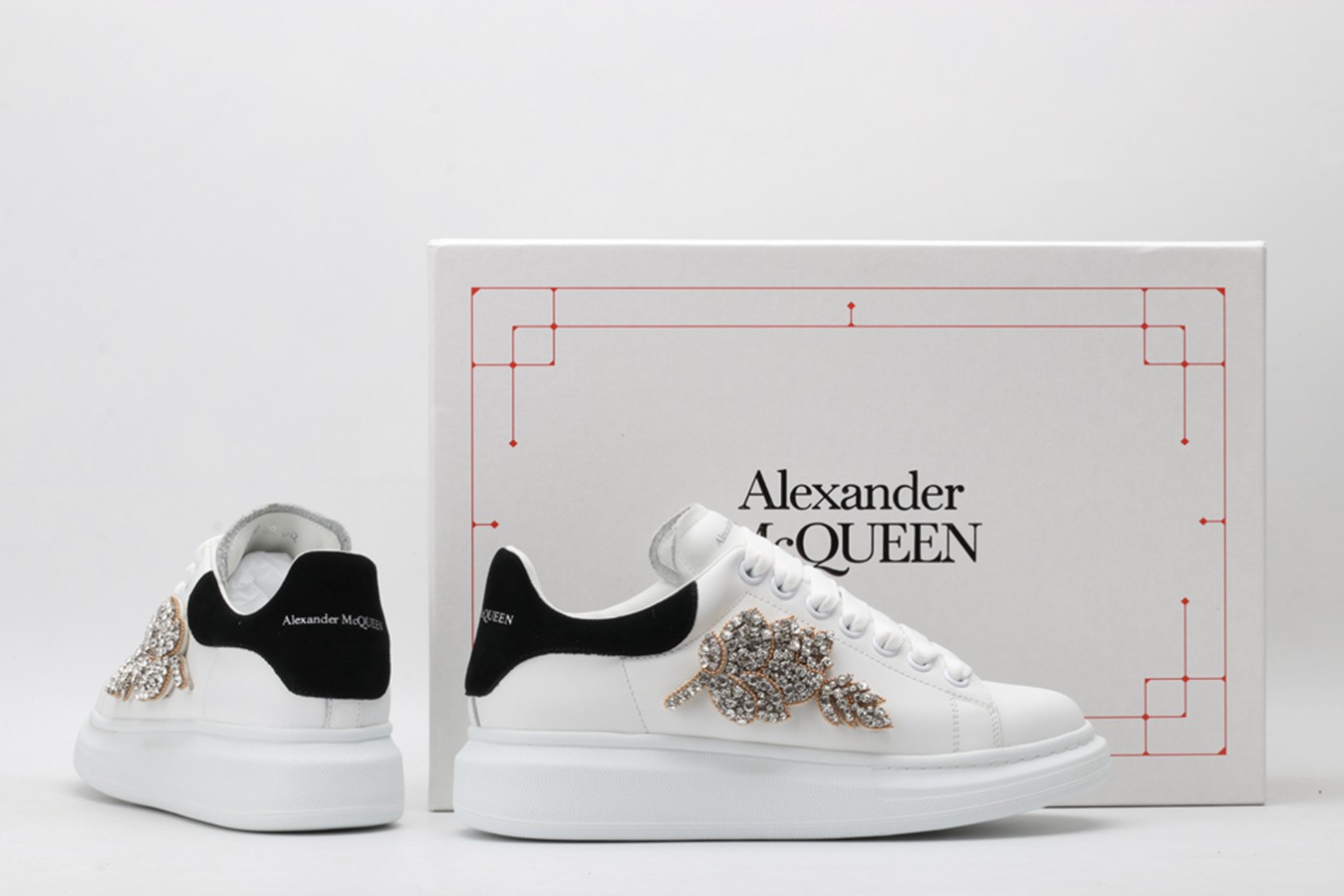 AMQ oversized sneakers with black heel