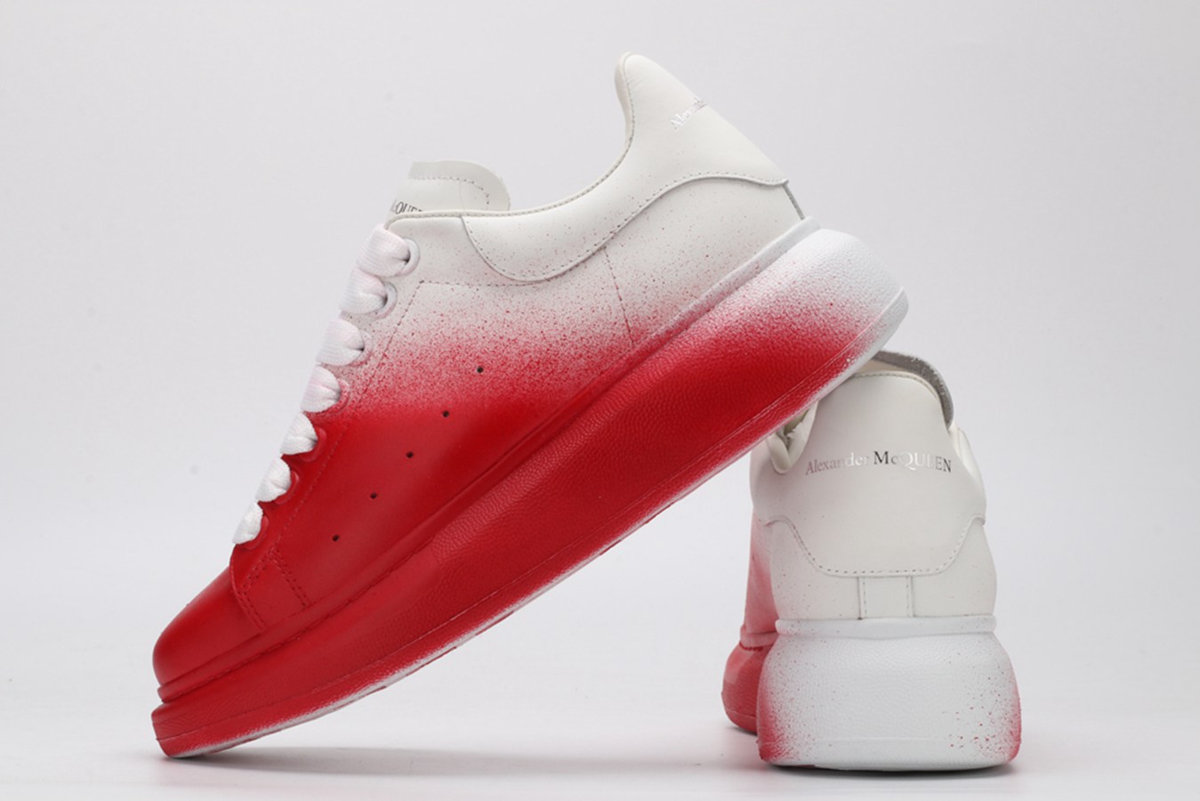 AMQ Oversized paint spray sneakers