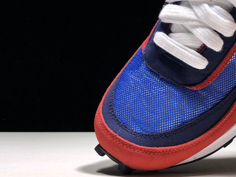 Sacai x Nike LVD Waffle Daybreak BV0073-400