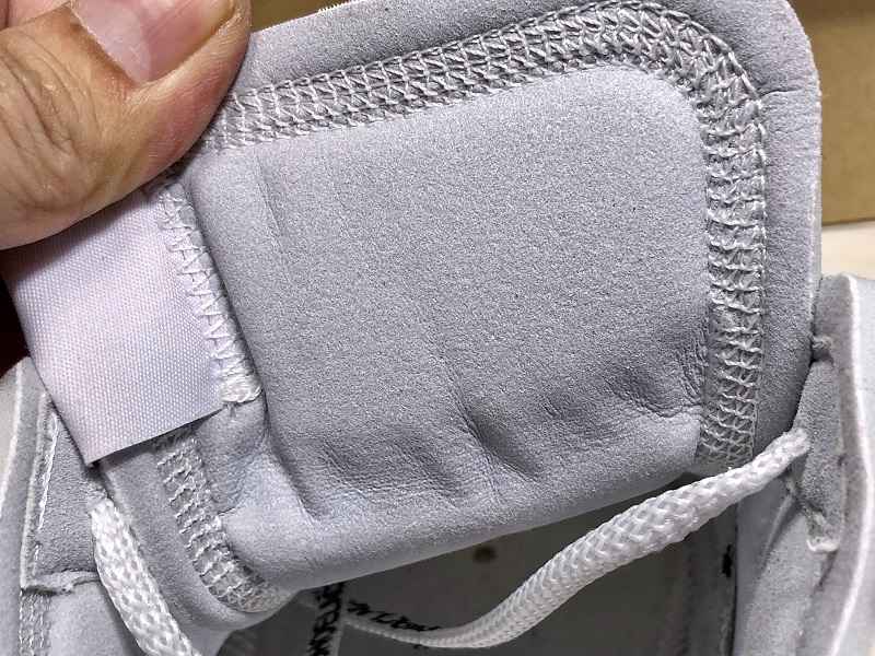 Off White x Air Force 1 AF1 White AO4606-100