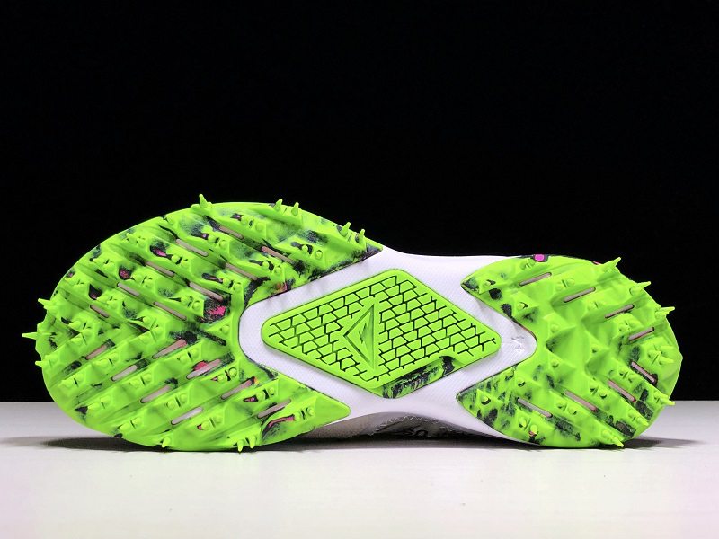 Off-White x Nike Zoom Terra Kiger 5 CD8179-100