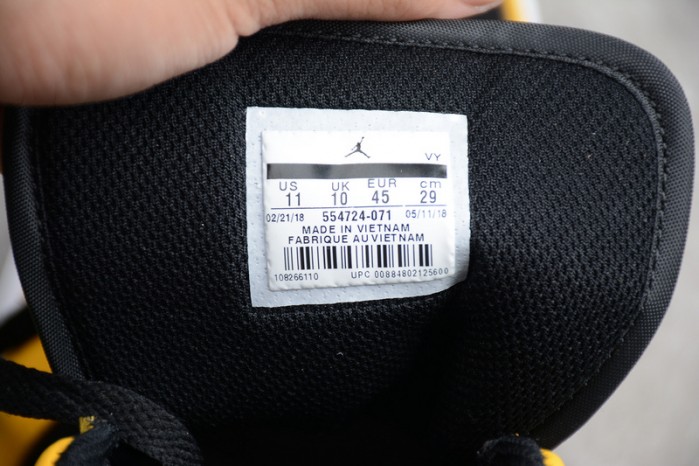 AIR JORDAN 1 MID "Reverse New Love" - Air Jordan - 554724-071