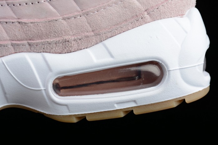 NIKE womens WMNS Air Max 95 "PRISM PINK" White-Sheen-Black 919924-600
