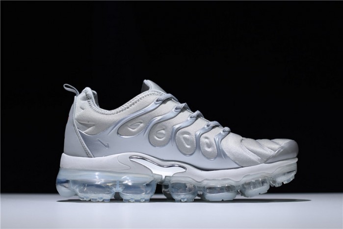 Nike VaporMax Plus "Triple White" Pure Platinum mens 924453-100