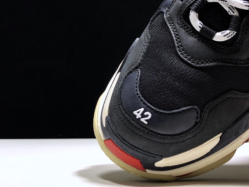 BLG 17FW TRIPLE S TRAINER  BLACK/ RED MENS W05M23972