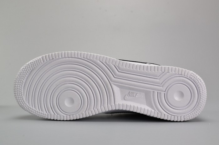 Nike Air Force 1 ´07 LV8 NBA Sz 18 White/ Black Athletic Shoes 823511-103