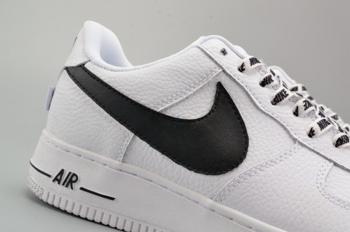 Nike Air Force 1 ´07 LV8 NBA Sz 18 White/ Black Athletic Shoes 823511-103