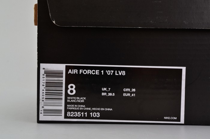 Nike Air Force 1 ´07 LV8 NBA Sz 18 White/ Black Athletic Shoes 823511-103