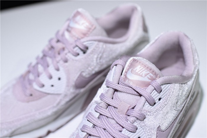 WMNS AIR MAX 90 LX - Nike - 898512-600