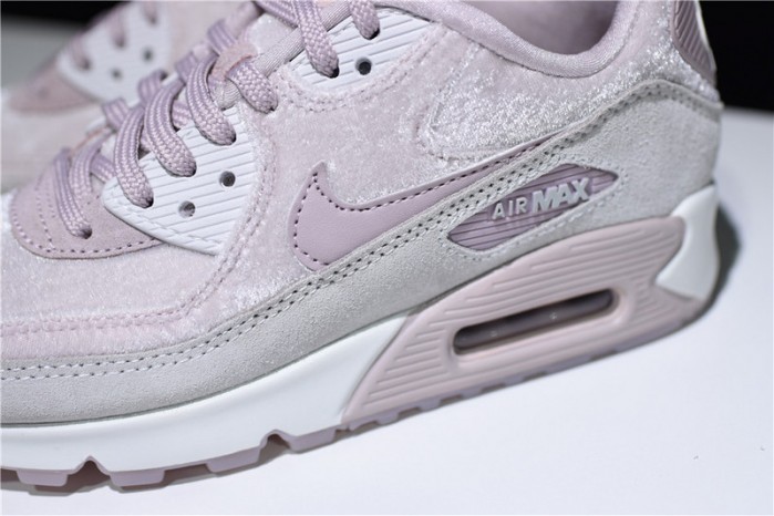 WMNS AIR MAX 90 LX - Nike - 898512-600