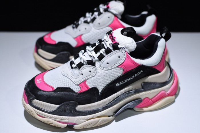BLG 17Fw Triple S Black Pink Women Sneaker 483523-W06E3-8080