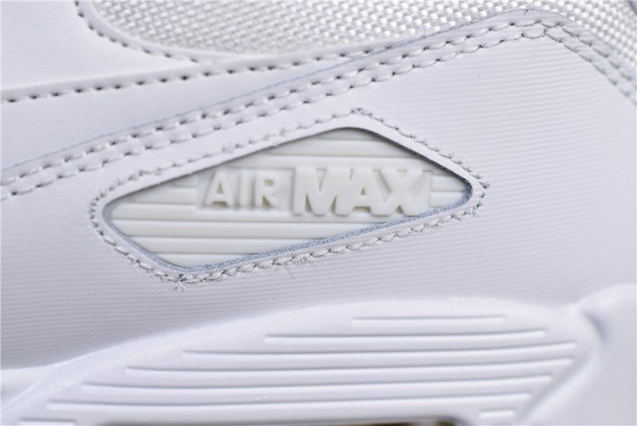 Nike Air Max 90 Essential | White 537384-111