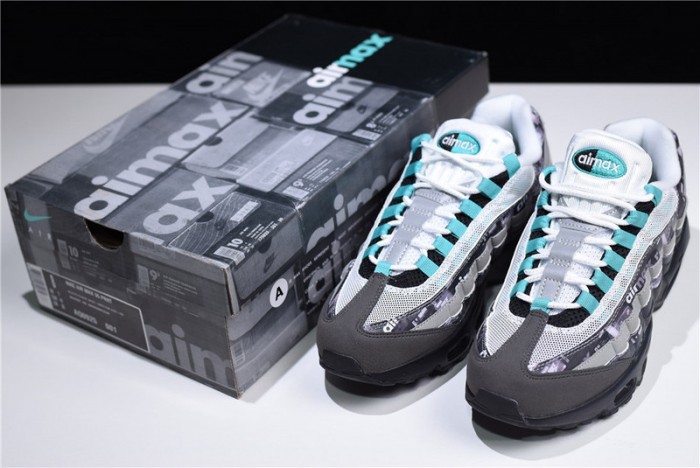 Nike Air Max 95 PRNT "We Love Nike" - Nike - AQ0925-001
