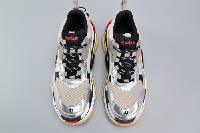 BLG 17FW TRIPLE S 656686-W06G0-1001