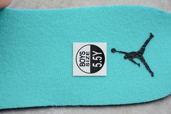 Air Jordan 1 Mid BG ´Hyper Jade´ - Air Jordan - 554725-122