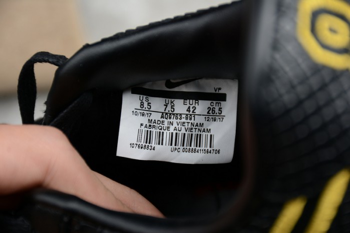 NIKE mens KOBE AIR FORCE 1 "RETIREMENT"KOBE BRYANT AQ9763-991