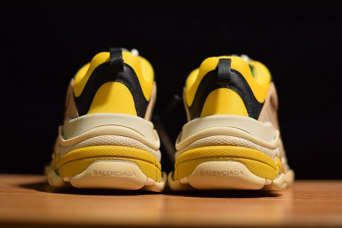 BLG TRIPLE S W06E1-1000 BEIGE/GREEN-YELLOW