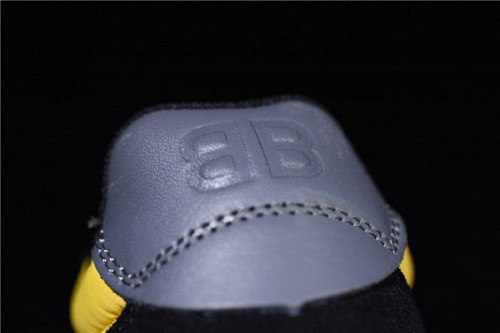 BLG Triple-S Sneaker 2.0 52403 W09T 212