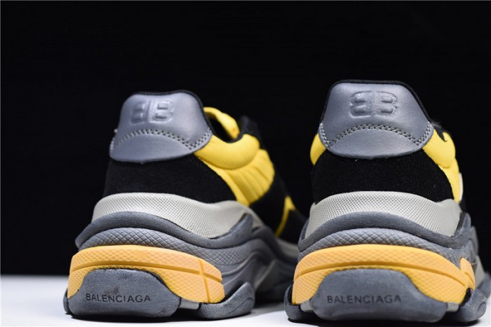 BLG Triple-S Sneaker 2.0 52403 W09T 212
