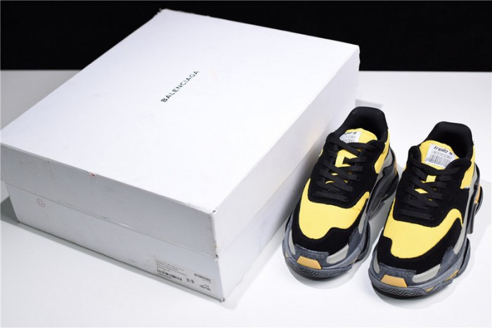 BLG Triple-S Sneaker 2.0 52403 W09T 212