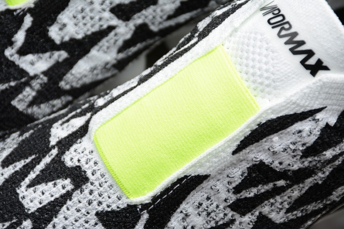 Nike Mens Air Vapormax Flyknit Moc 2 Acronym White AQ0996-001