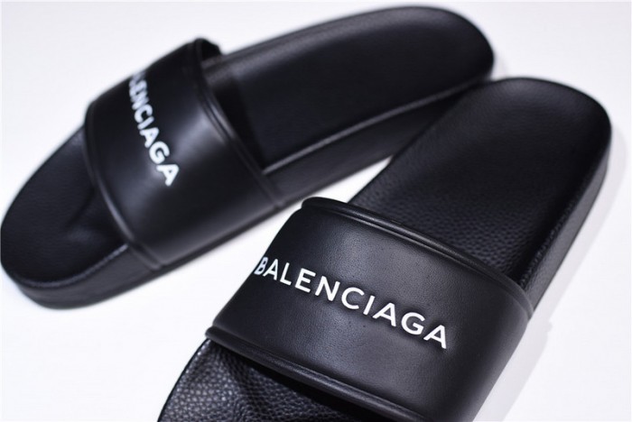 BLG Logo leather slip-on sandals 181342F124005