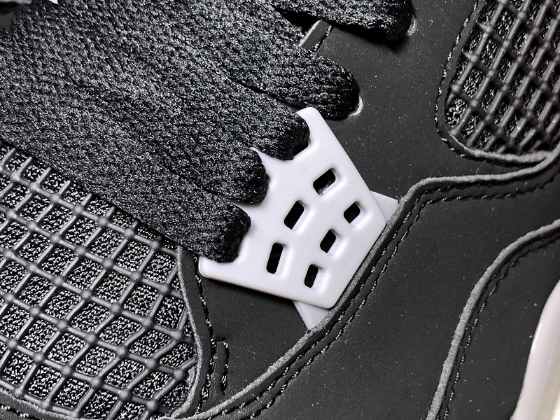 Jordan 4 Bred/ Black Cement (2019) - 308497-060