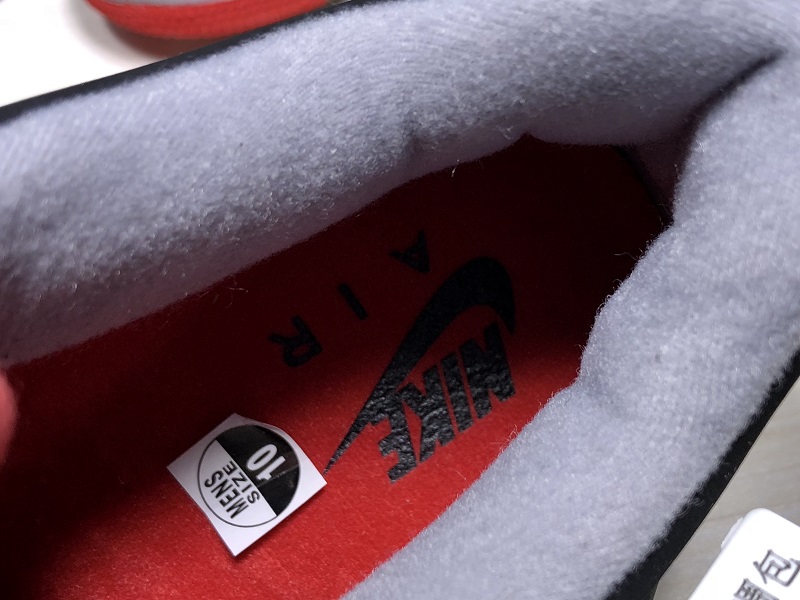 Jordan 4 Bred/ Black Cement (2019) - 308497-060