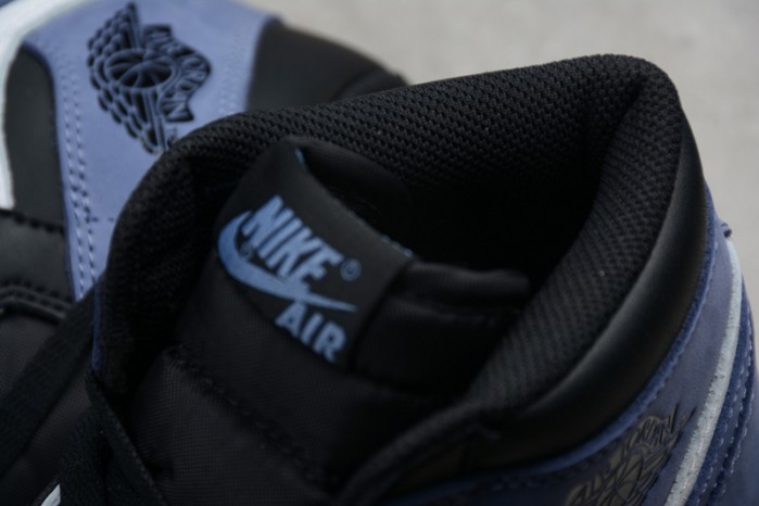 Air Jordan 1 "Blue Moon" 555088-115