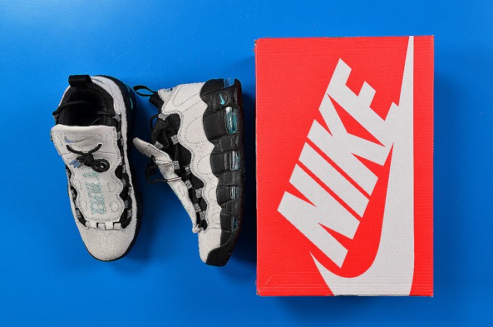 Nike Air More Money "British Pound" mens AJ7383-002