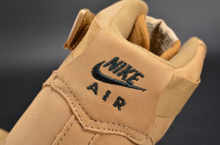 NIKE AIR FORCE 1 HIGH "FLAX" 882096-200