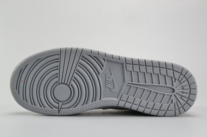 AIR JORDAN 1 RETRO HIGH BG (GS) wolf grey womens 705300-031