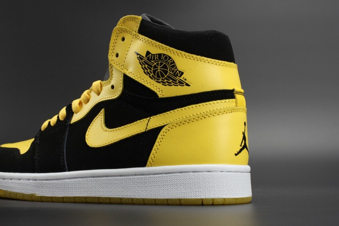 Air Jordan 1 Retro Mid ´New Love 554724-035