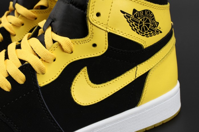 Air Jordan 1 Retro Mid ´New Love 554724-035