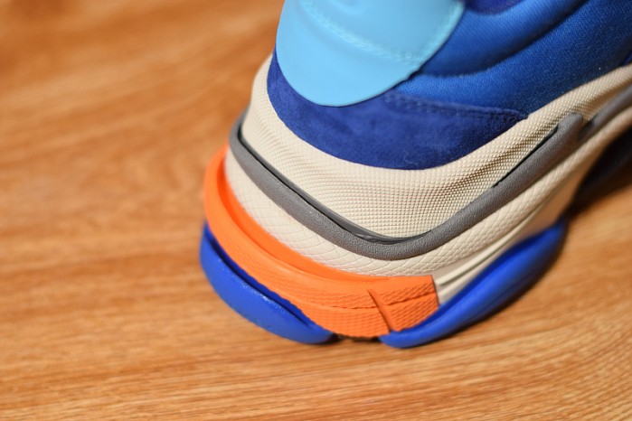 BLG Triple S Blue Orange 483565 W06E1 1022