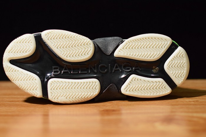 BLG TRIPLE S 483513-W06E1