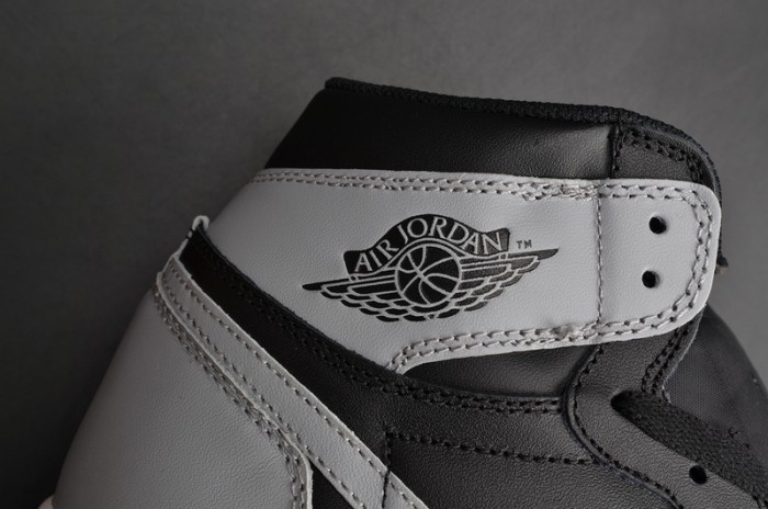 AIR JORDAN 1 RETRO HIGH OG "SHADOW" black mens 555088-014