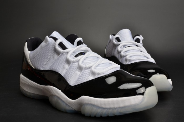 AIR JORDAN 11 RETRO LOW "CONCORD" BLACK/ WHITE mens 528895-153