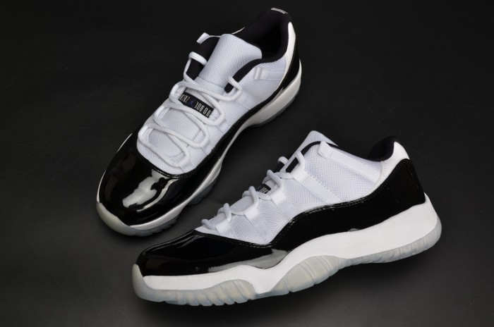AIR JORDAN 11 RETRO LOW "CONCORD" BLACK/ WHITE mens 528895-153