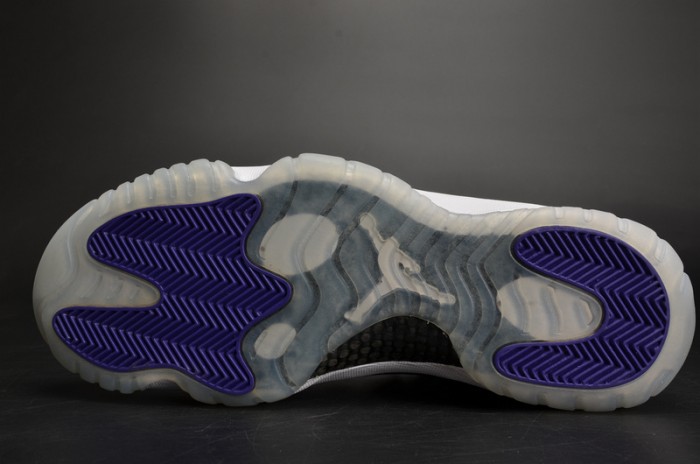 AIR JORDAN 11 RETRO LOW "CONCORD" BLACK/ WHITE mens 528895-153