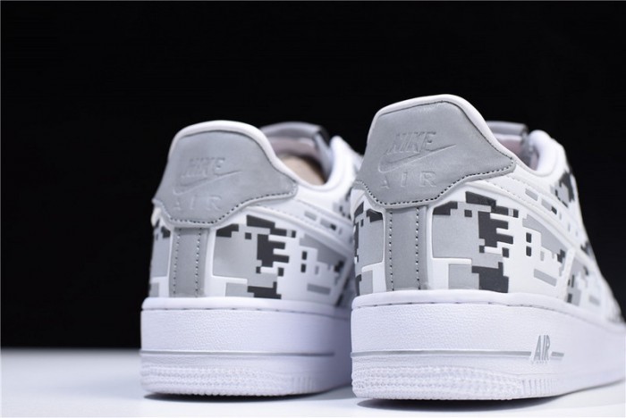 Air Force 1 Low Premium 08 Qs ´Digi Camo´ - Nike - 520505-100