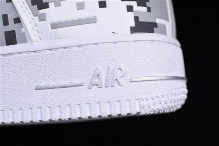 Air Force 1 Low Premium 08 Qs ´Digi Camo´ - Nike - 520505-100