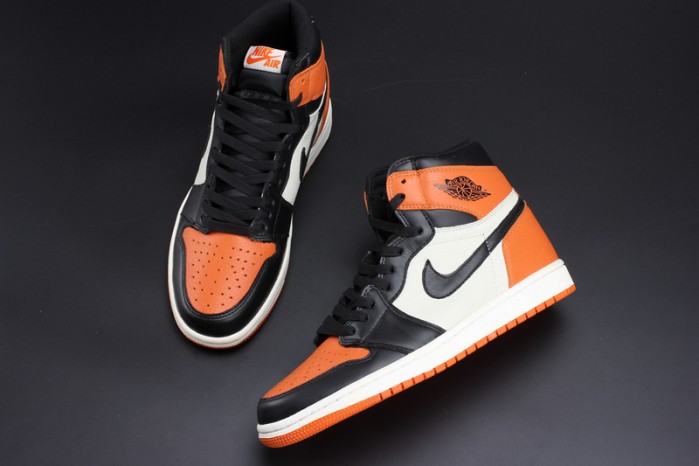 AIR JORDAN 1 RETRO HIGH OG "SHATTERED BACKBOARD" mens 555088-005